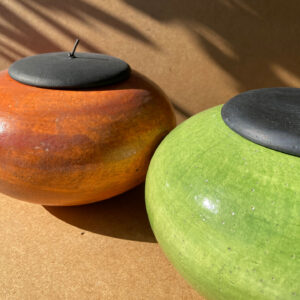 Urnes raku orange et verte